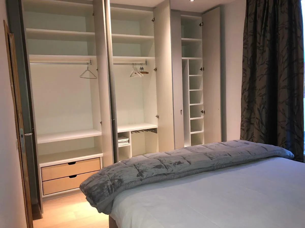 Home Bruges Cosy Comfort Modern Couple Privacy Walking Distance City Center Kitchen Terrace Garden Lejlighed